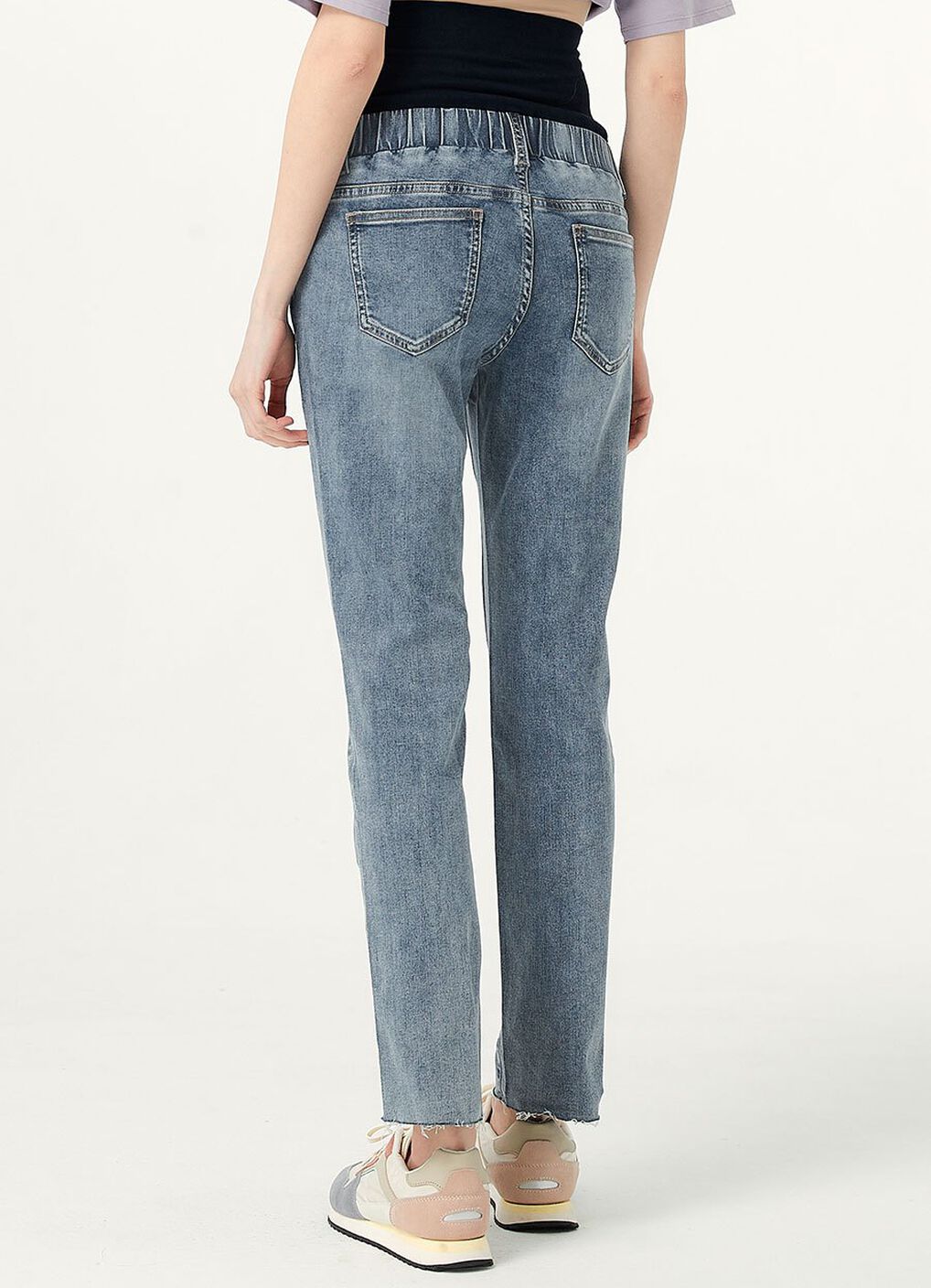 Raw Hem Maternity Slim Straight Jeans, , hi-res image number 4