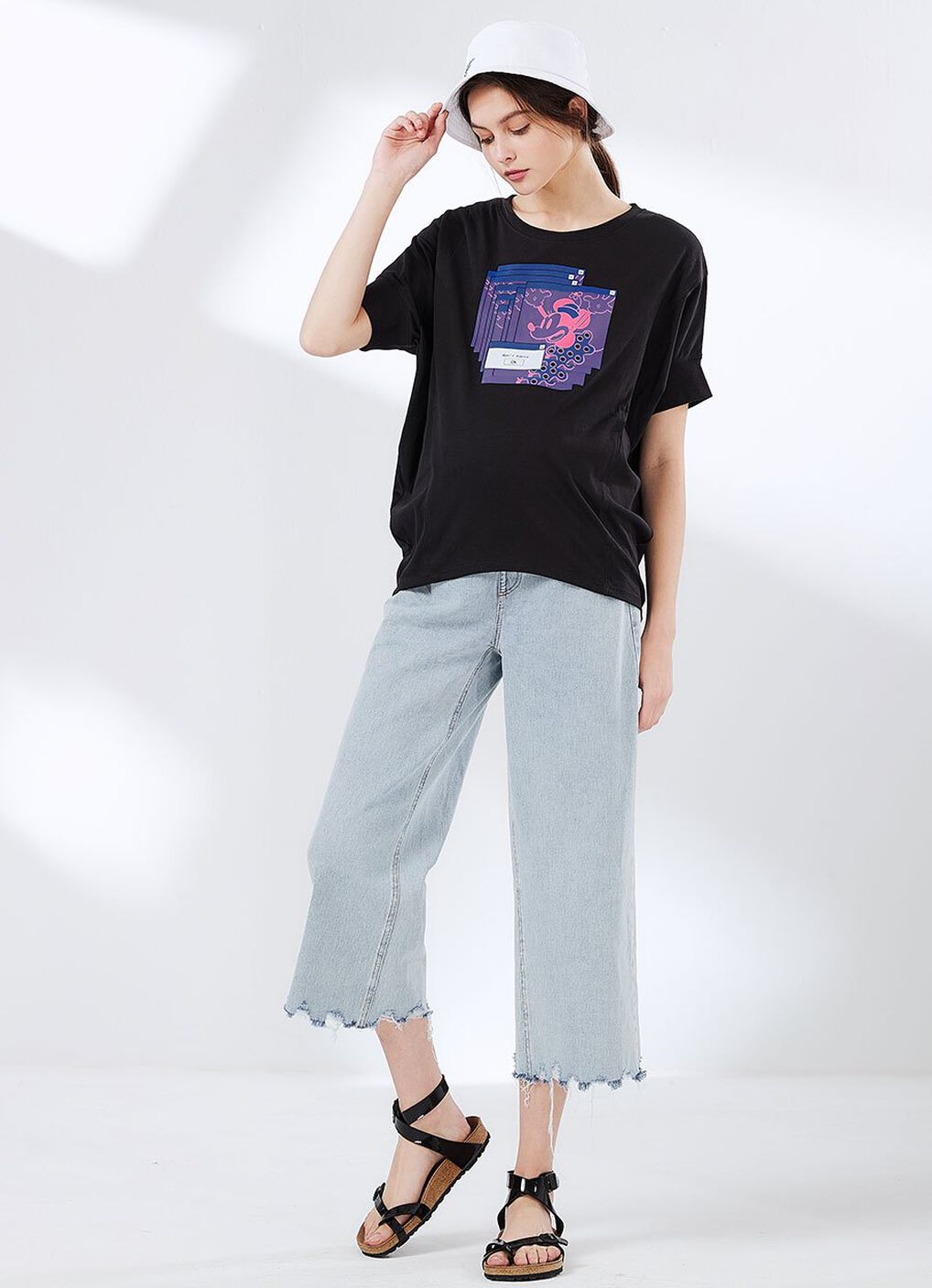 Disney Lag Minnie Maternity & Nursing Top, Black, hi-res image number 3