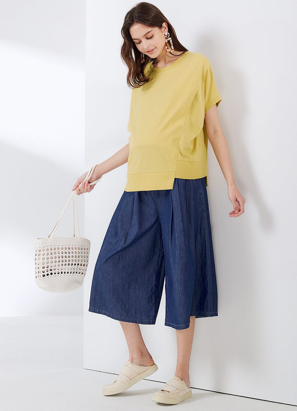 Drapey Denim Maternity Culottes Pants, , hi-res image number 4