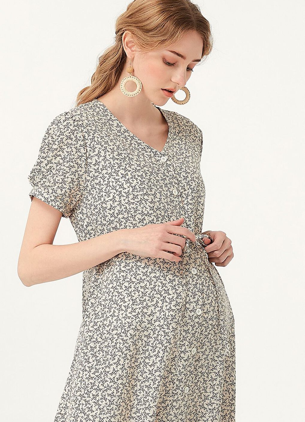Floral Print V-Neck M&N Dress, , hi-res image number 2