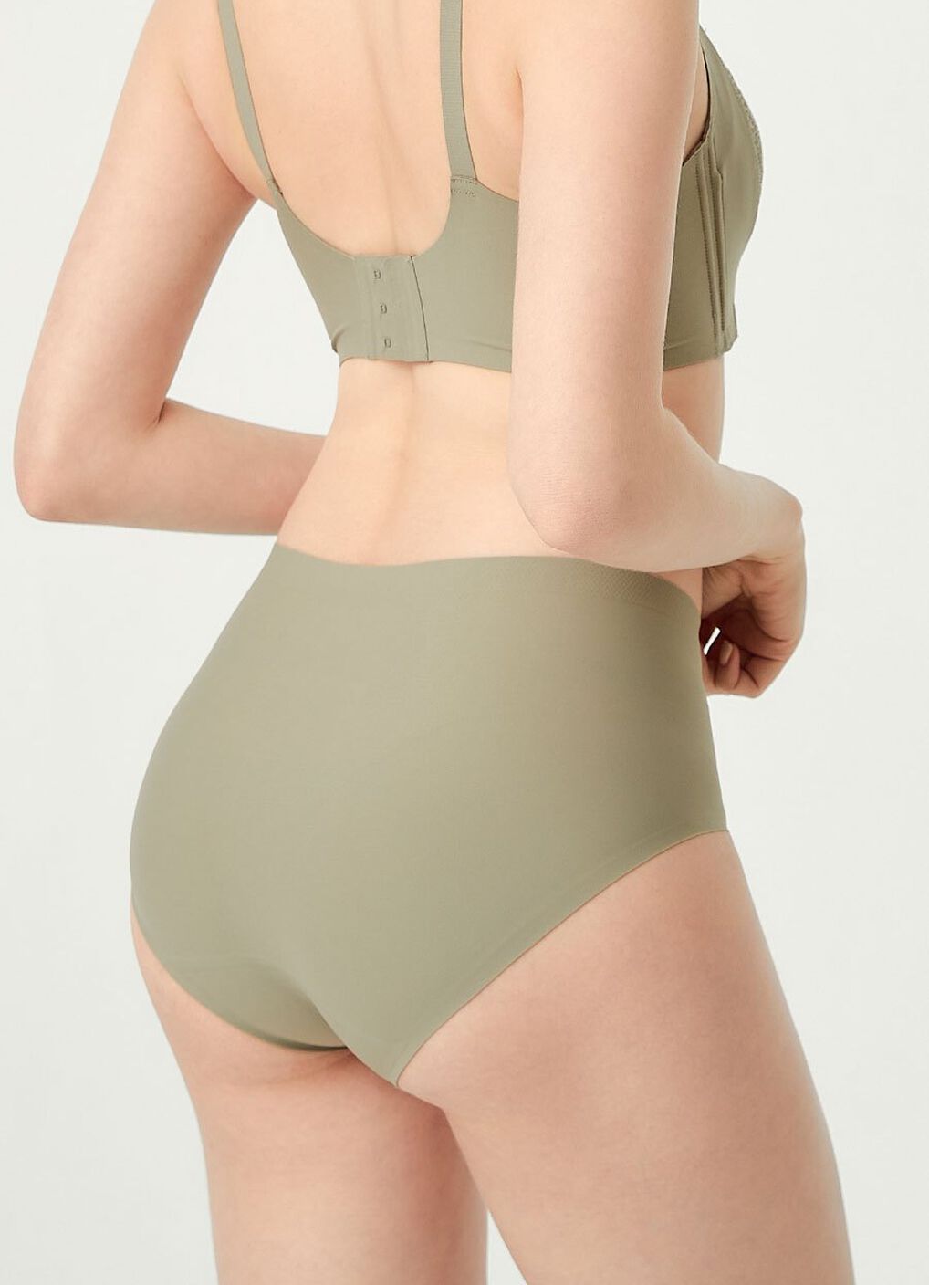 Ultra Silky Seamless Underwear, , hi-res image number 3