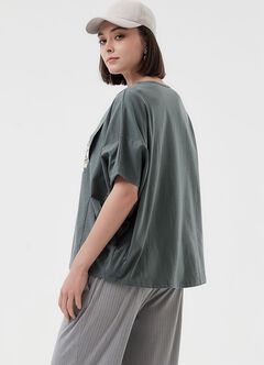 Disney Baby Oyster Maternity & Nursing Tee, , hi-res