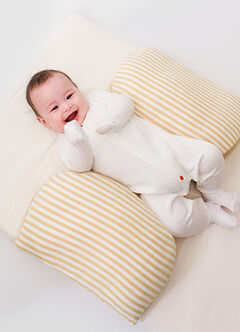 Non-toxic Maternity Support Seashell Pillow, , hi-res