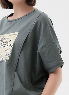 Disney Baby Oyster Maternity & Nursing Tee, , hi-res