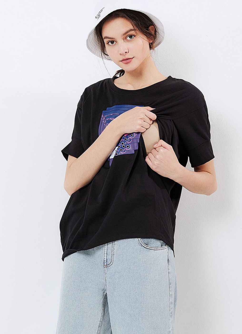 Disney Lag Minnie Maternity & Nursing Top, Black, hi-res image number 1