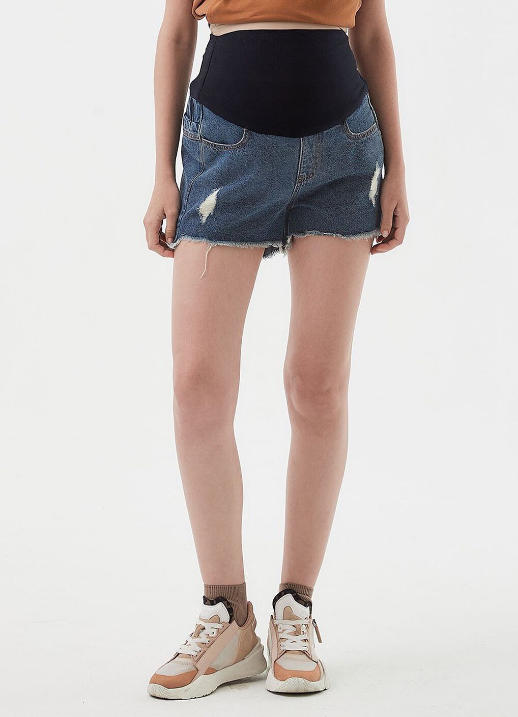 Raw Hem Maternity Denim Shorts, , hi-res image number 1