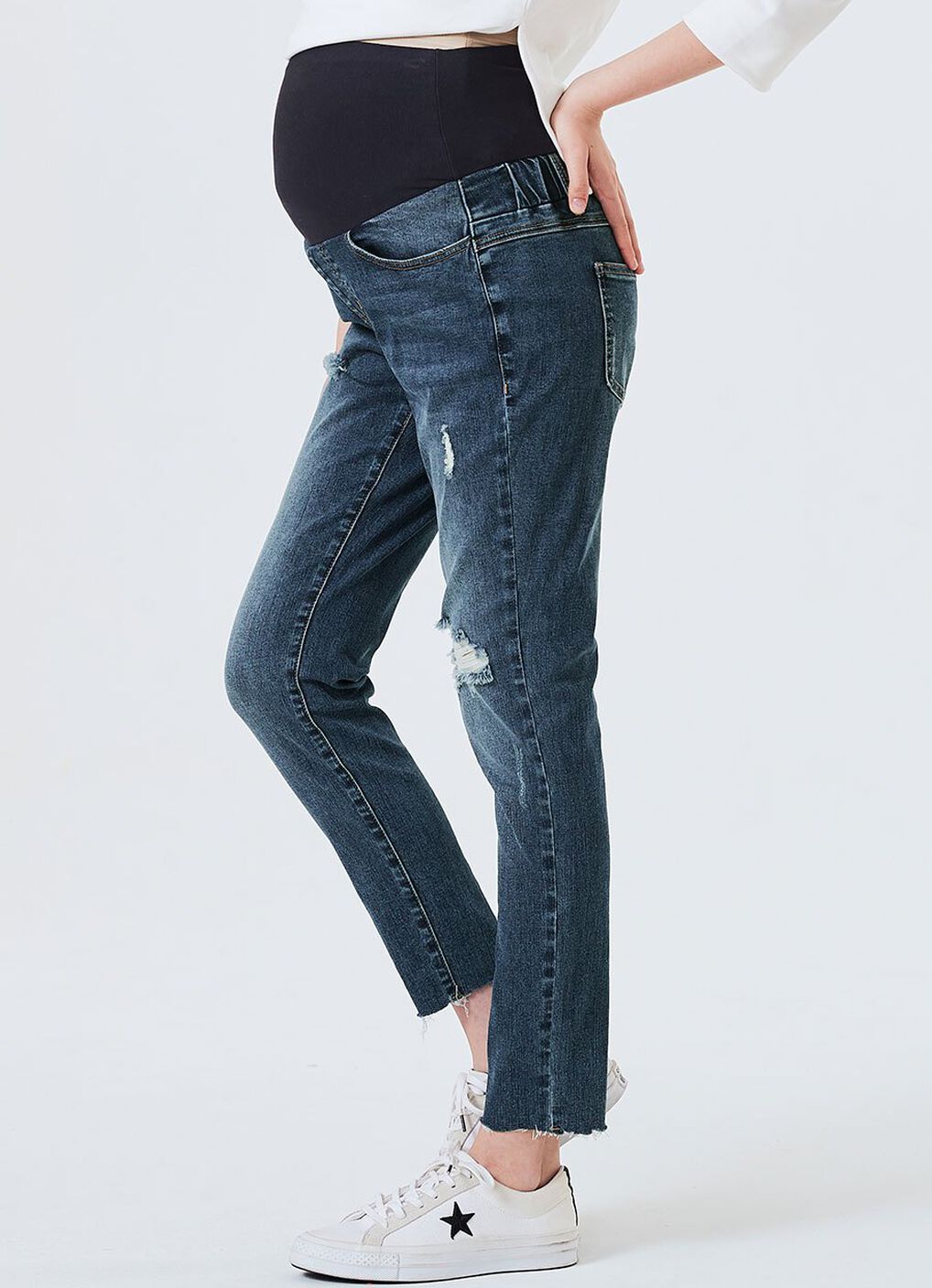 Raw Hem Ripped Maternity Skinny Jeans, , hi-res image number 2