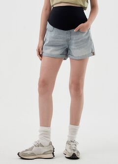 Cuffed Maternity Denim Shorts, Light Blue, hi-res
